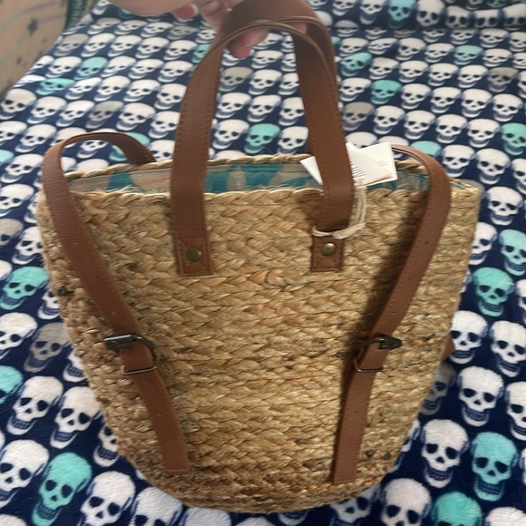 The Shorebreak Picnic Cooler Bag/Backpack– XIX Palms, Beachly Exclusive NWT - Picture 8 of 11